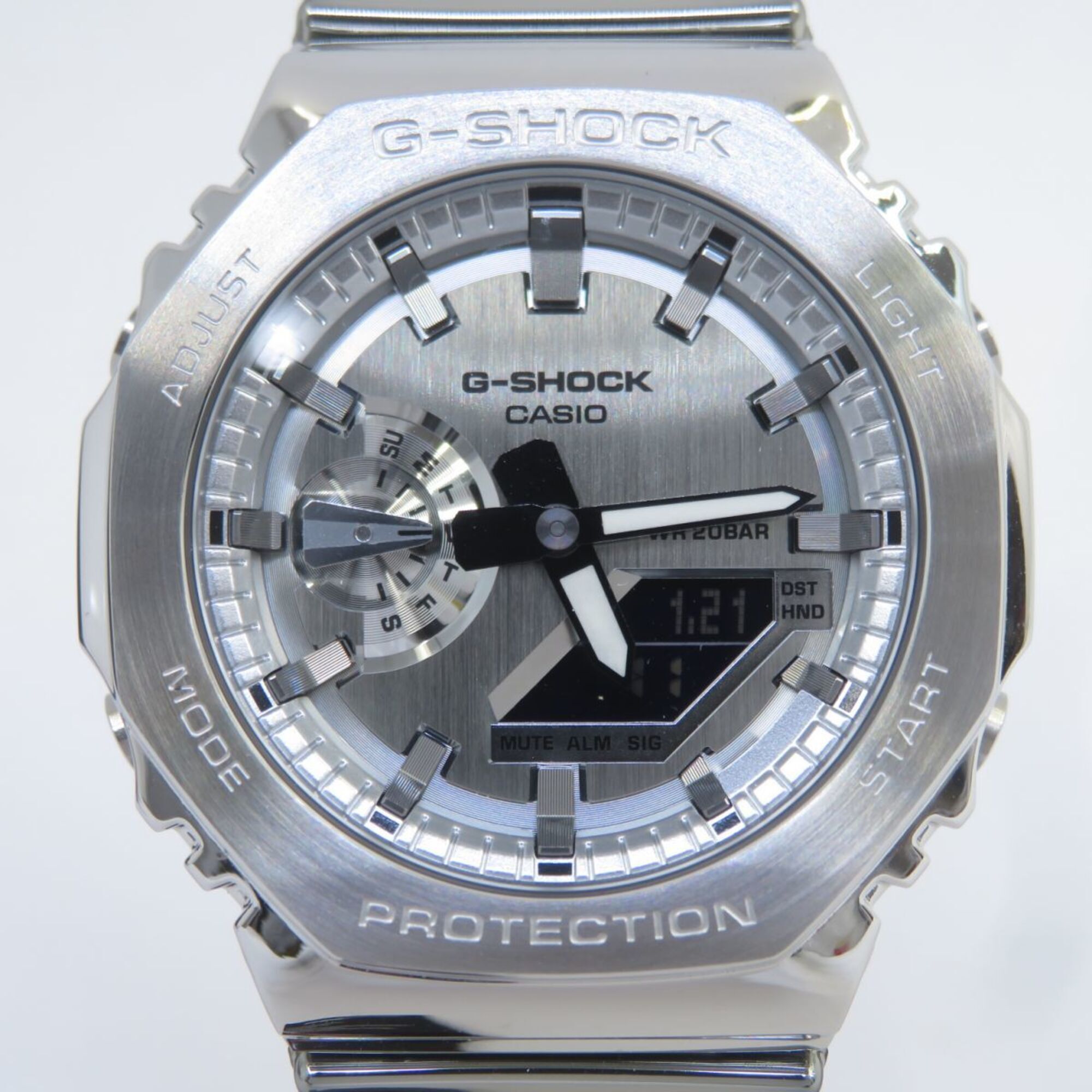 Casio G-Shock Fine Metallic Series Gm-2100ym-8adr Quartz Watch